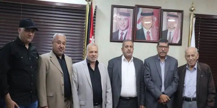   بلدية الرصيفة وصحفيو الزرقاء يؤكدون اهمية استقاء المعلومة من مصادرها الرسمية  