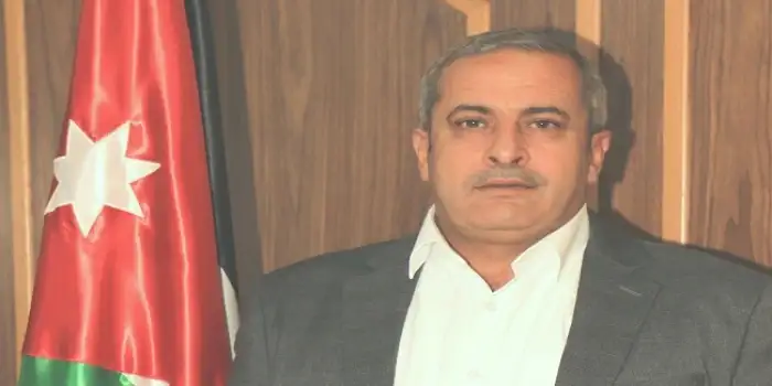 رئيس لجنة بلدية الرصيفة يهنئ 